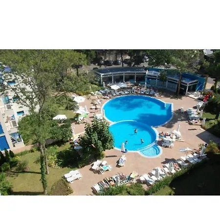 Privite Admiral Plaza * サニービーチ