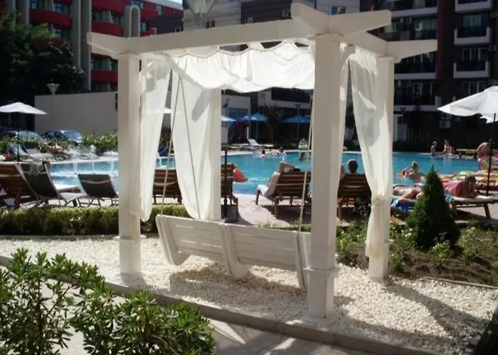 Privite Admiral Plaza דירה *